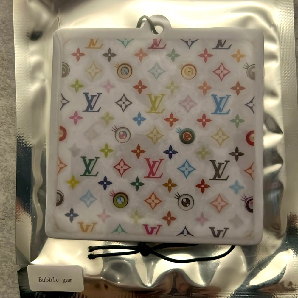 1-Air Freshener